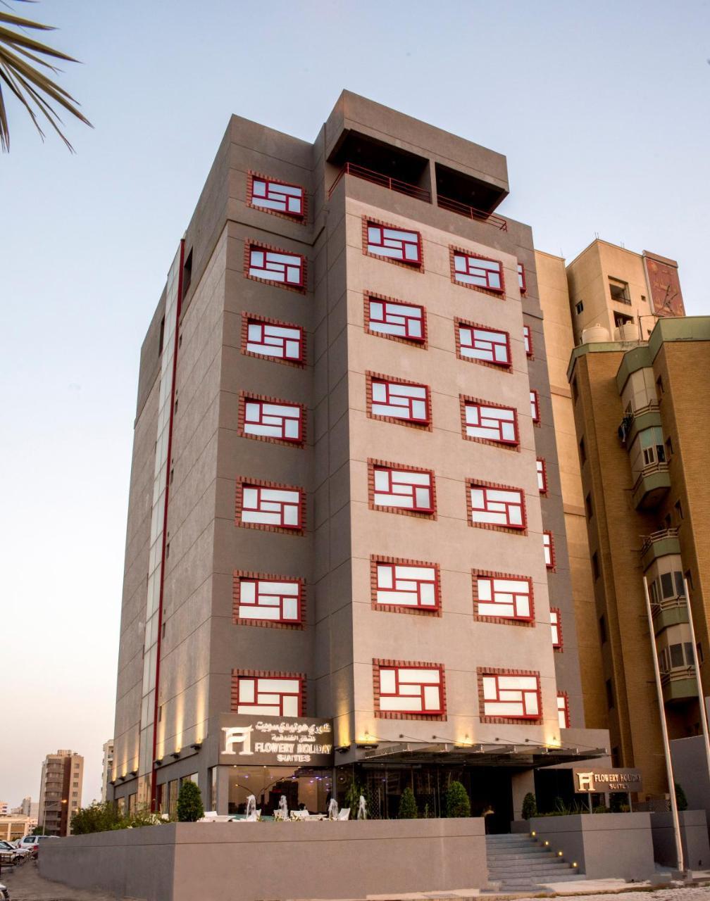 Flowery Holiday Suites Kuwait City Exterior foto